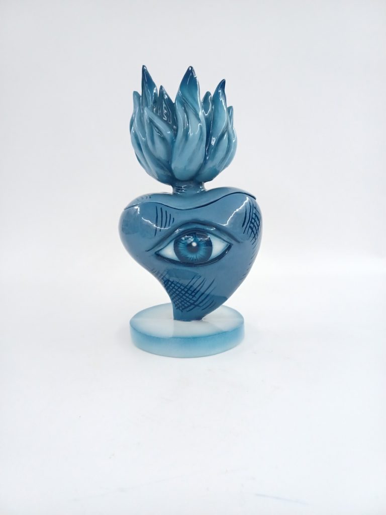 Ref: Corazón Fuego Azul Patio de Leones, Madrid 0699 - Disponibilidad: Rojo