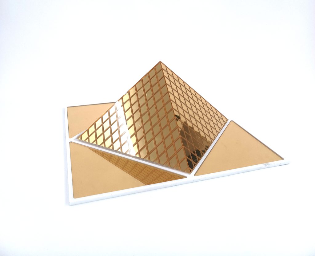 Ref: Piramide Louvre Maison Lupín, Valencia 0941 - Disponibilidad: Naranja