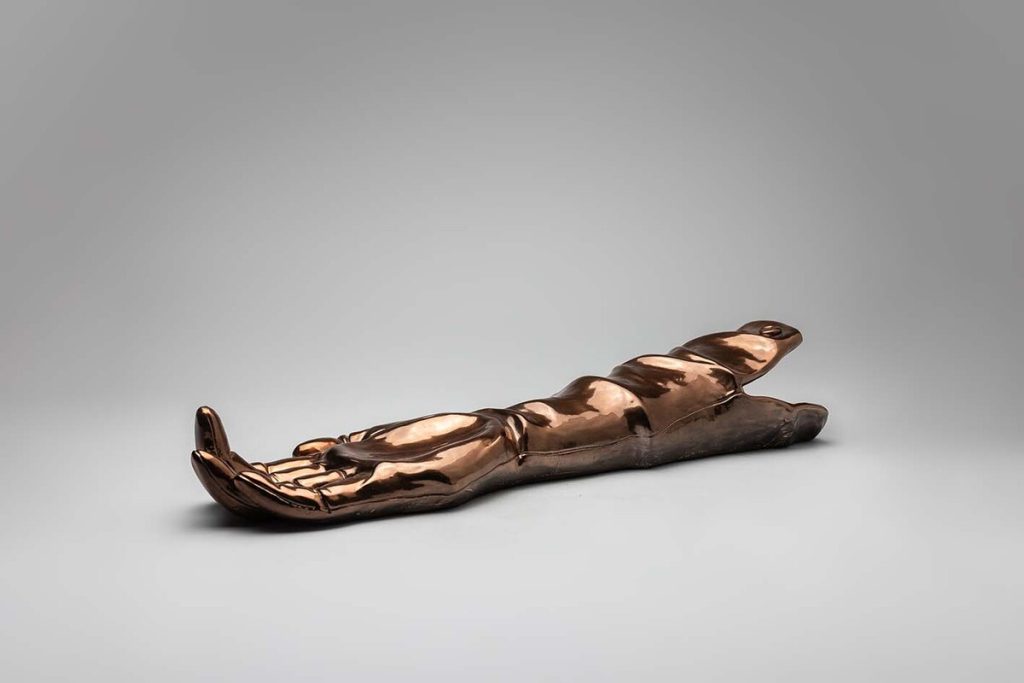 MANO GUANTE COBRE Vuelve Carolina, Valencia 0012