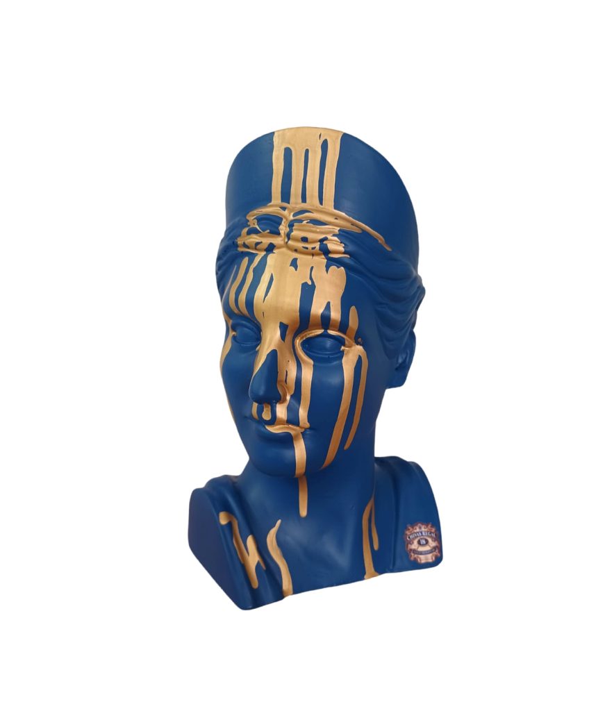 Ref: Mujer Busto Clásico Pernod Ricard 0865 - Disponibilidad: Rojo